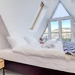 Apartment Krzeptowskiego 2